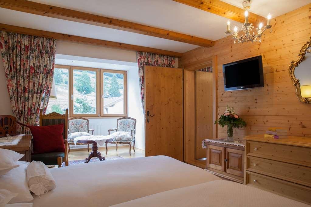 Sporthotel Zugspitze Lermoos Oda fotoğraf