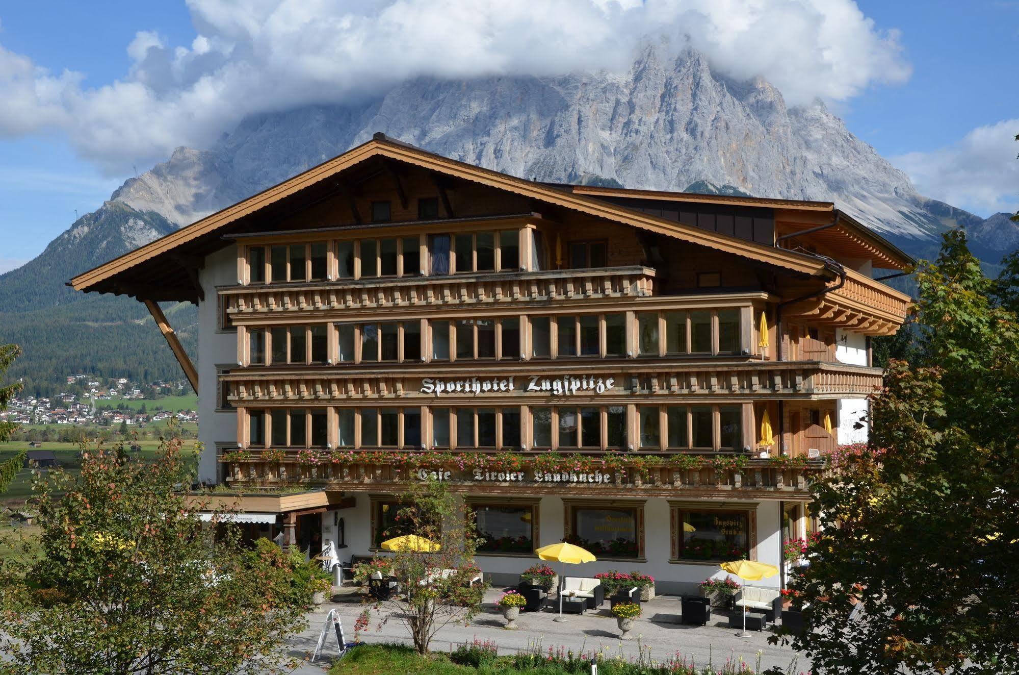 Sporthotel Zugspitze Lermoos Dış mekan fotoğraf