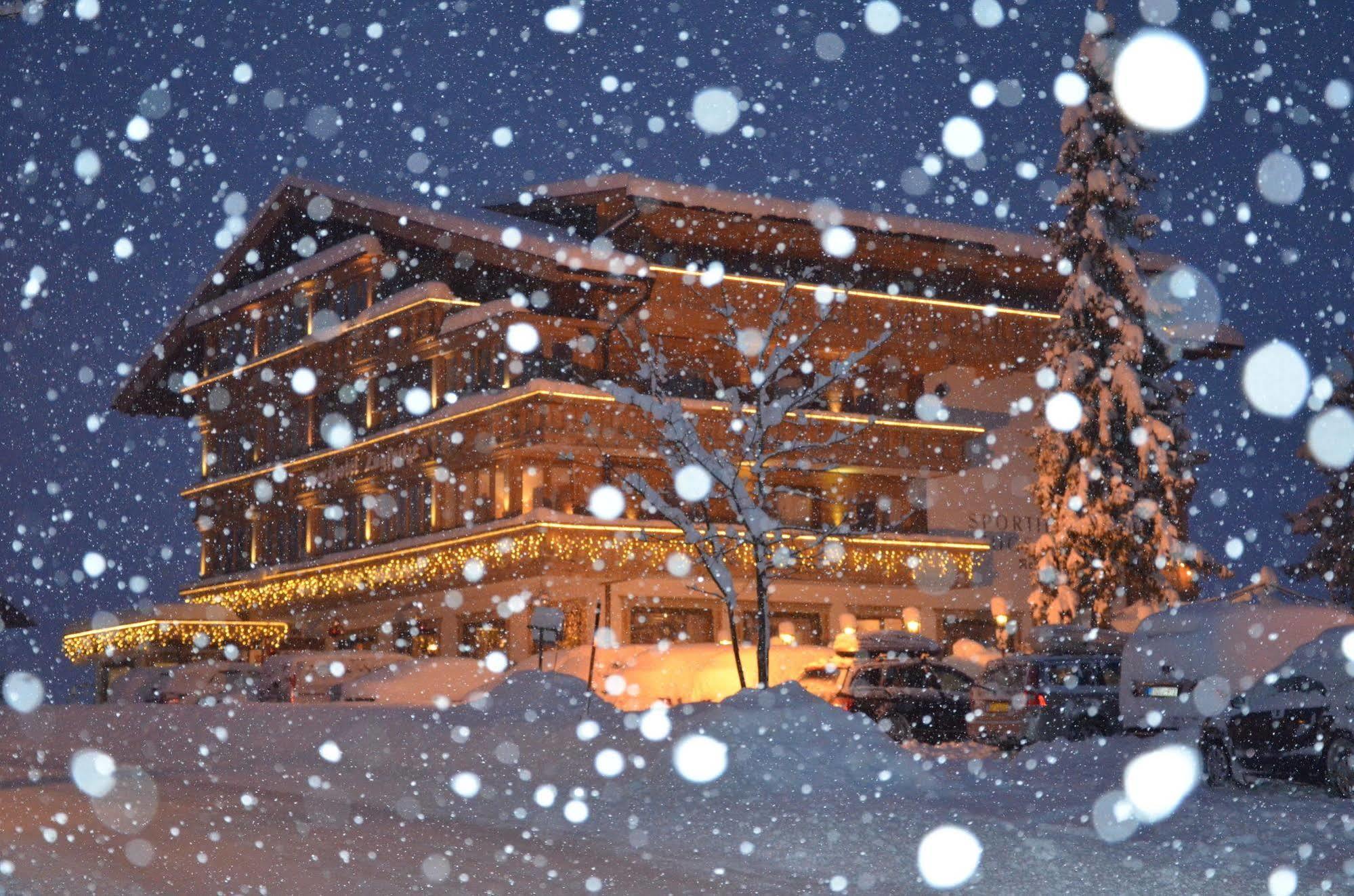 Sporthotel Zugspitze Lermoos Dış mekan fotoğraf